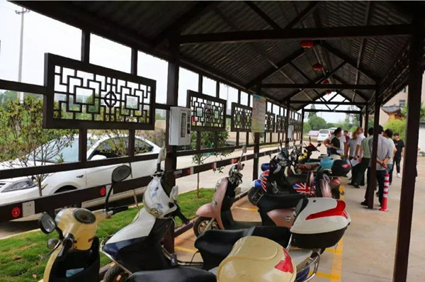 電動車充電 電動車充電