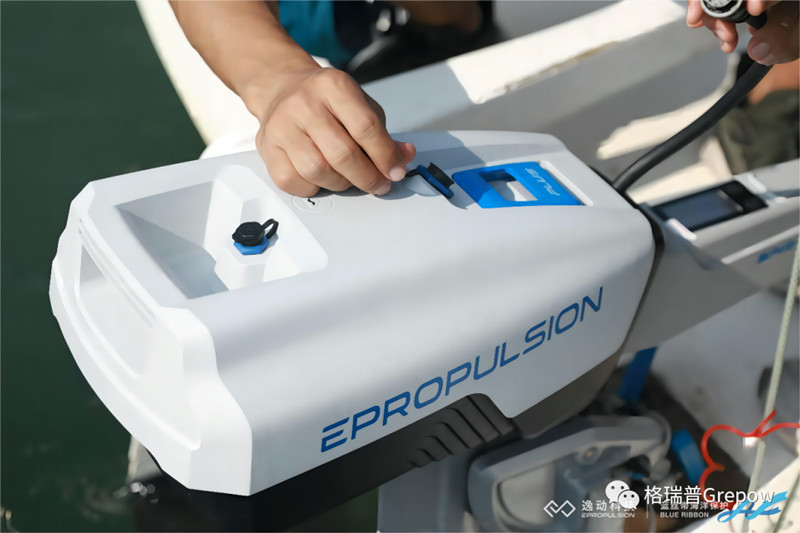 逸動(dòng)Spirit系列電動(dòng)船外機(jī) 逸動(dòng)Spirit系列電動(dòng)船外機(jī)