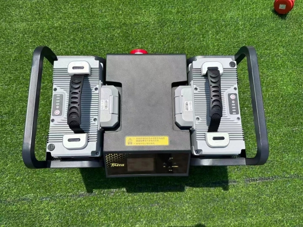 無(wú)人機(jī)電池充電 無(wú)人機(jī)電池充電