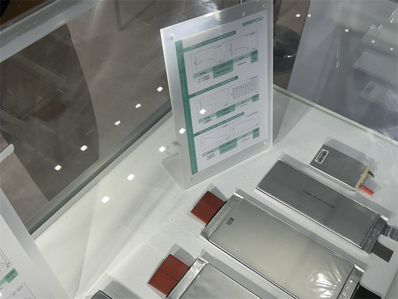 低溫、高倍率、高壓電芯