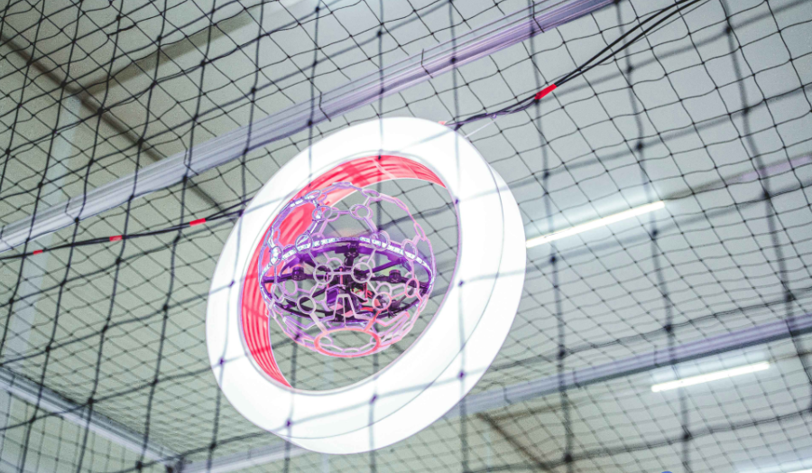 無人機足球 無人機足球